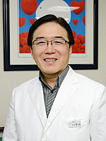 医学博士・院長:平沢 龍登